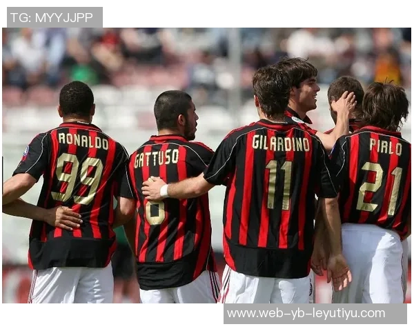 意甲最佳阵容揭晓博尼领衔国米三将入选迈尼昂表现出色